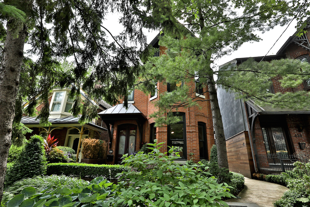 426 Ontario St.
