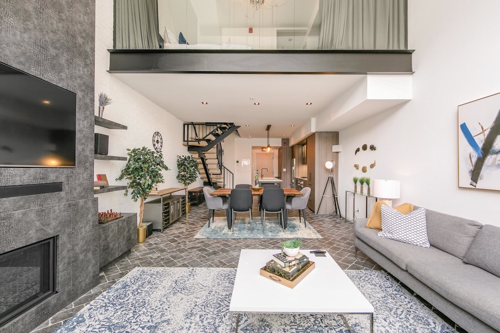 50 Bartlett Avenue