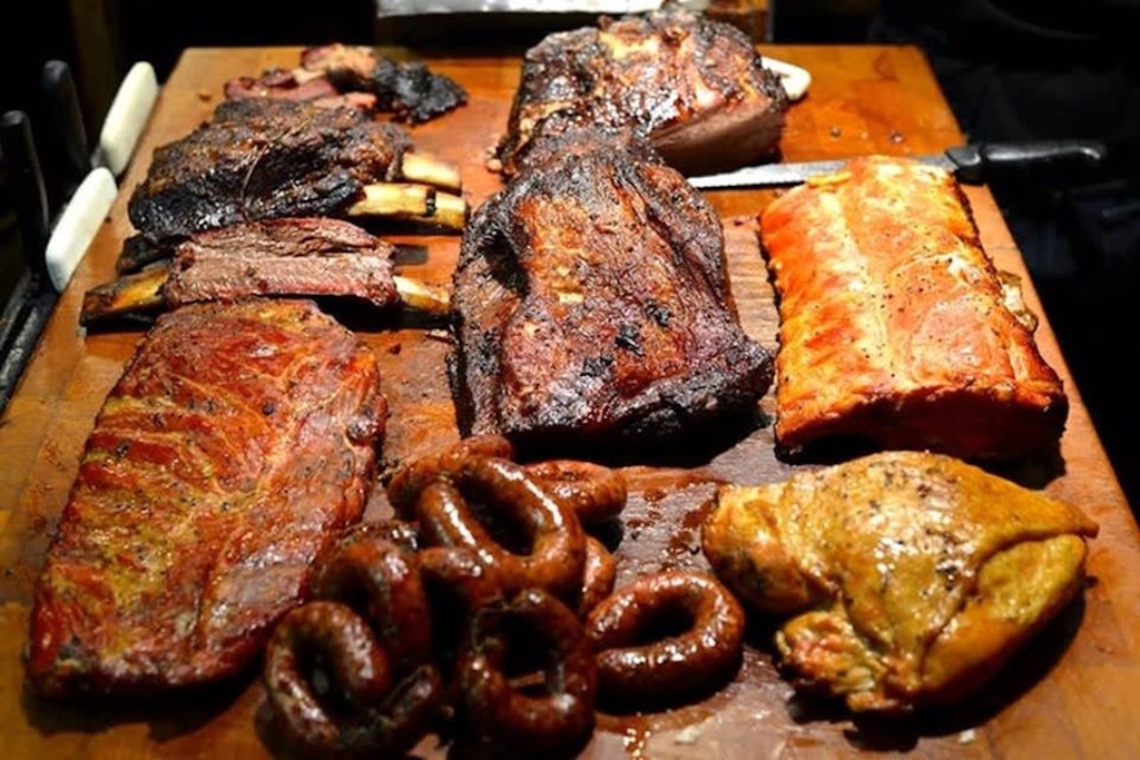 Earlscourt BBQ platter