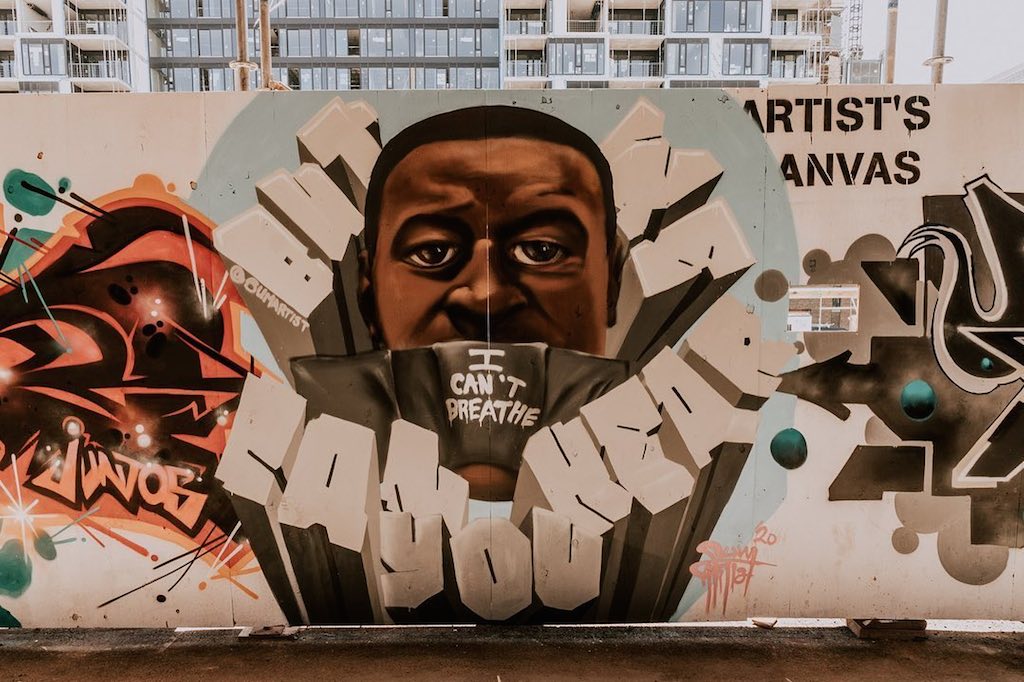 graffiti alley
