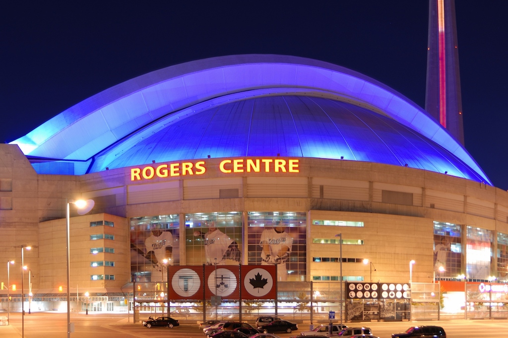 Blue Jays return Rogers Centre