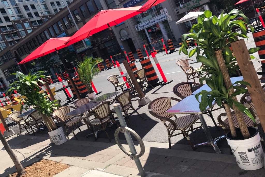 Little Sister Toronto patio