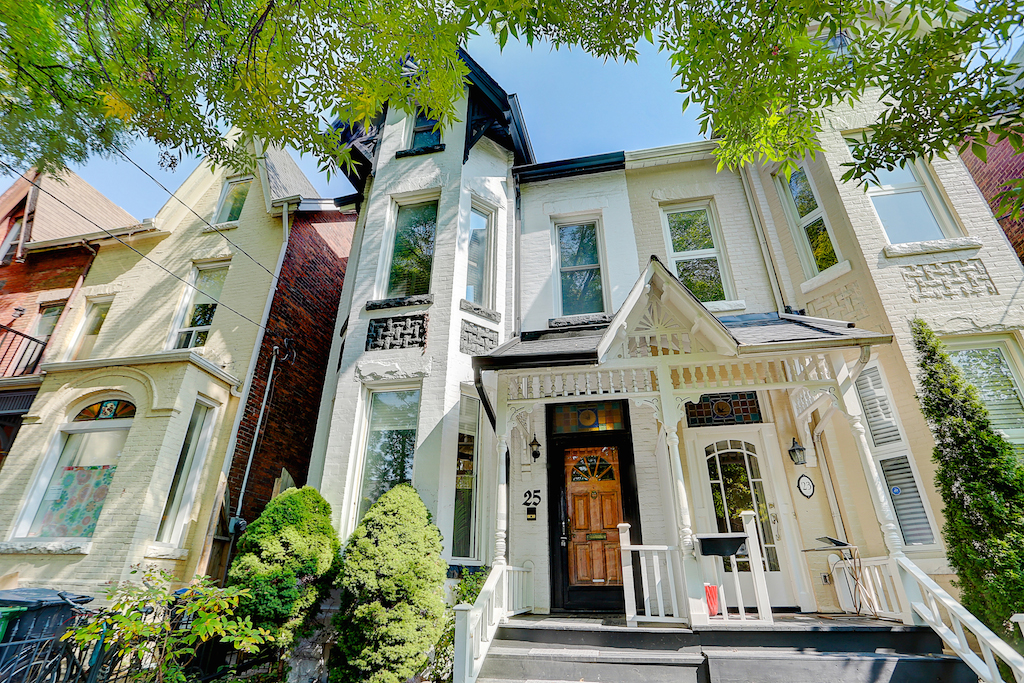 25 Borden St.