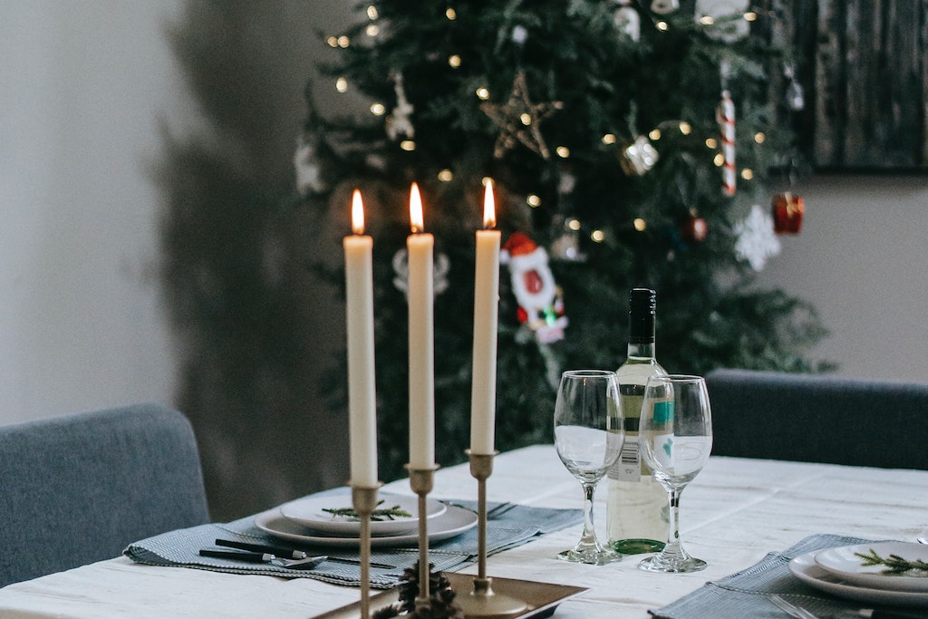 holiday staging