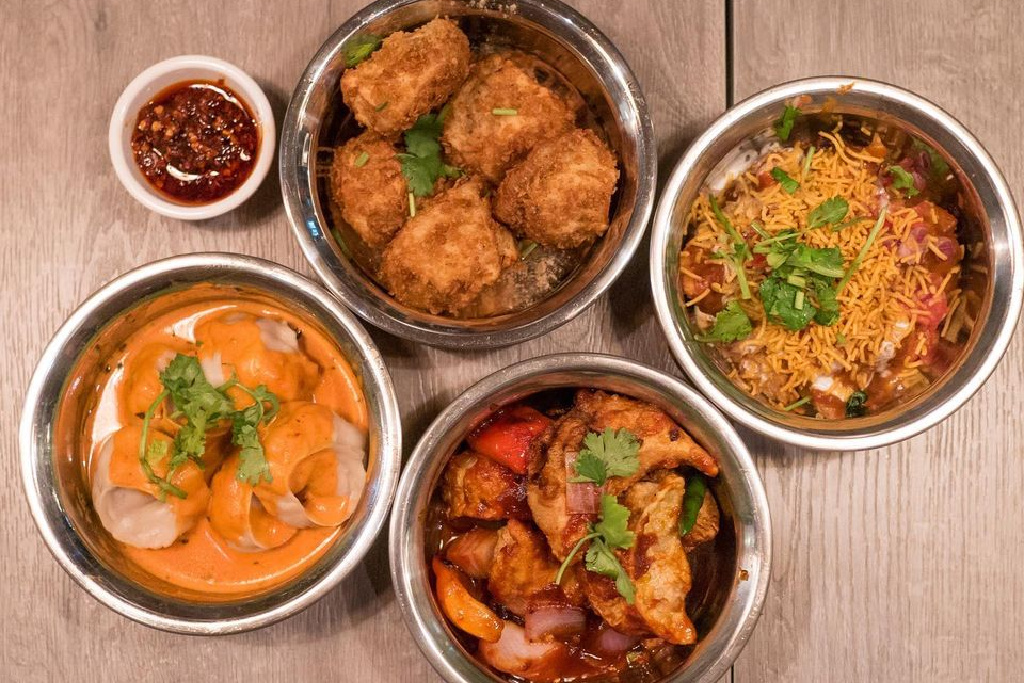 the momo house yorkville
