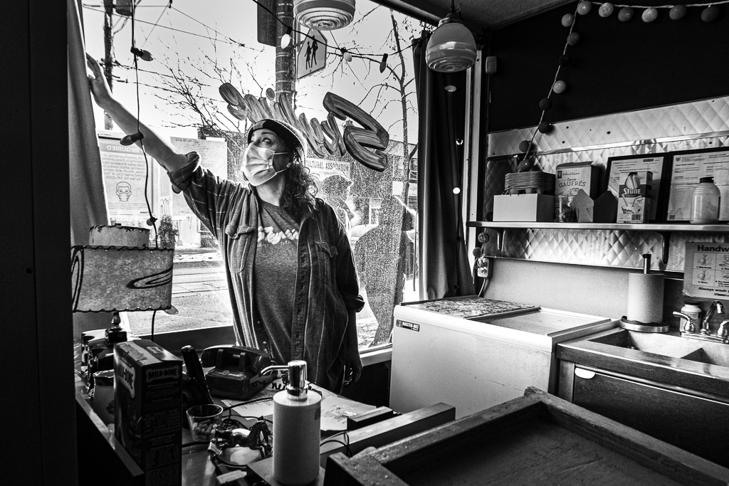 toronto restaurants closing temporality the Skyline