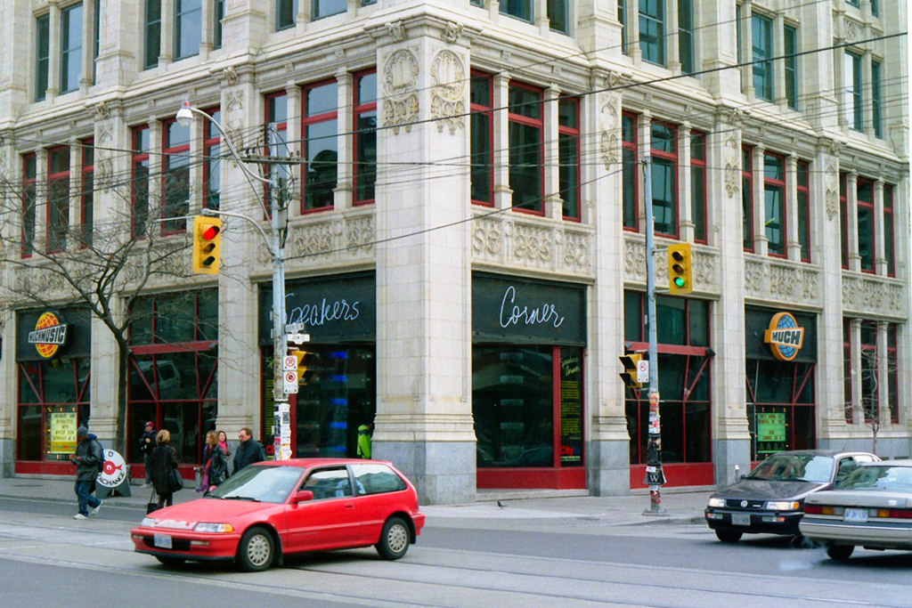 Speakers' Corner in downtown Toronto circa 2000 | Ken Eckert/Wikimedia Commons