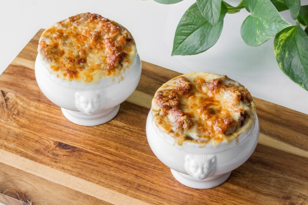 Voila by Sobeys Maison Selby’s French Onion Soup