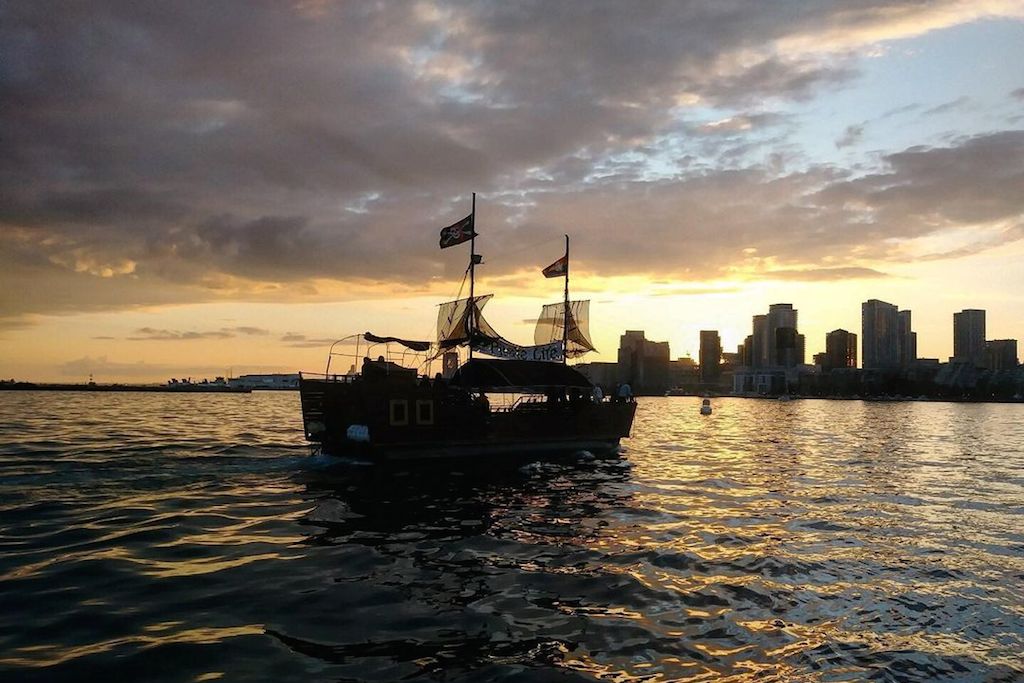 Pirate Life art tour on boat