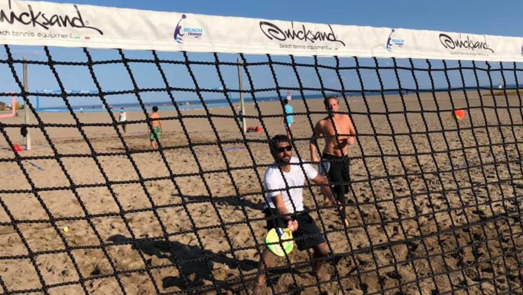 beach tennis