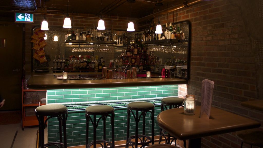xxx speakeasy