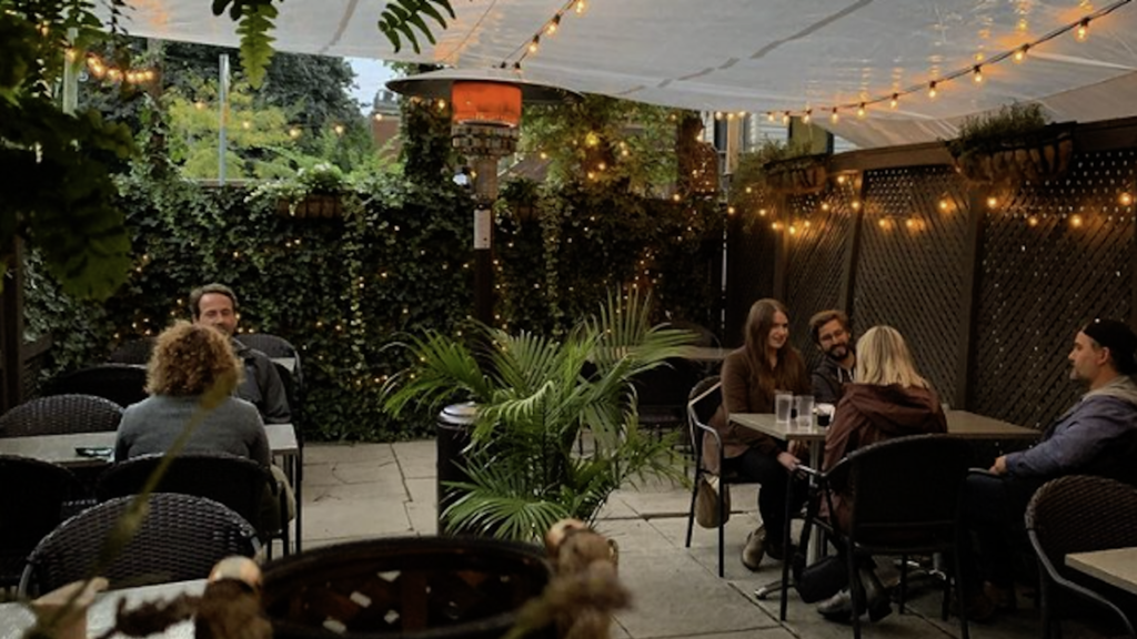Leslie Jones Leslieville
