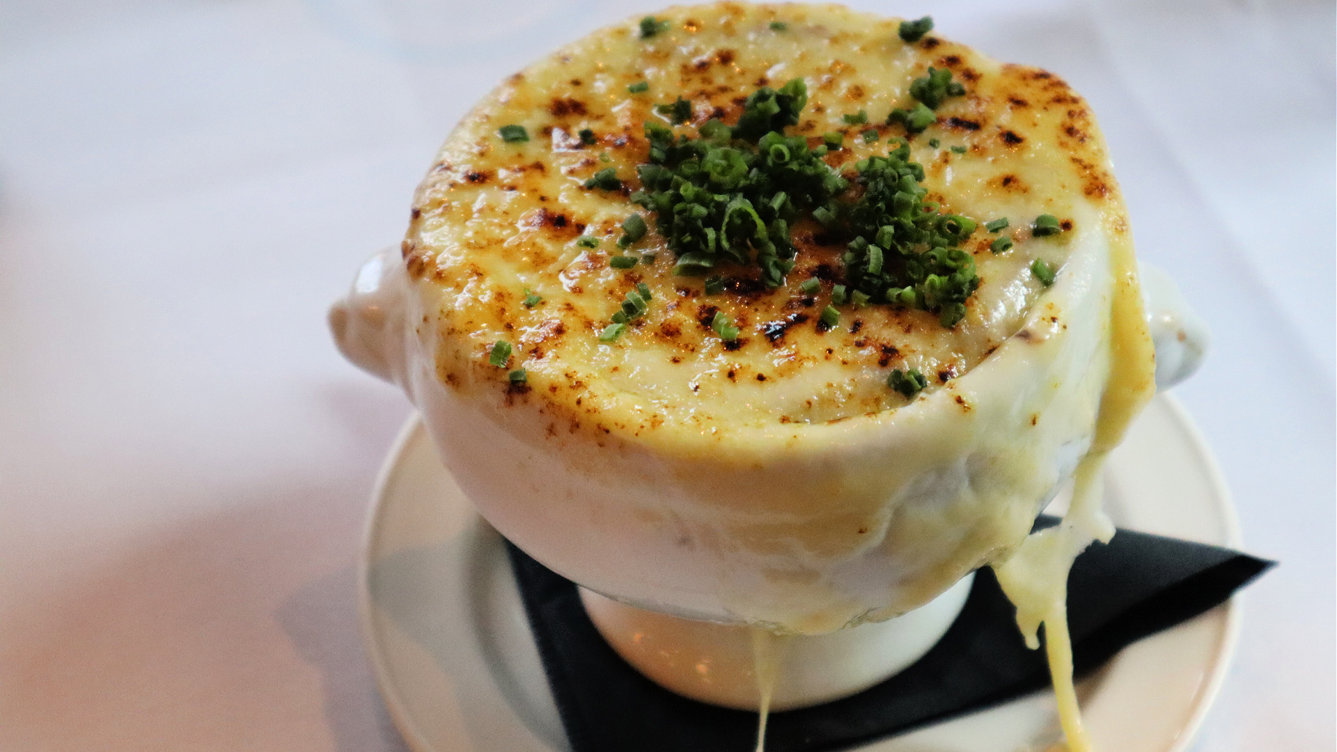 french onion soup le select bistro