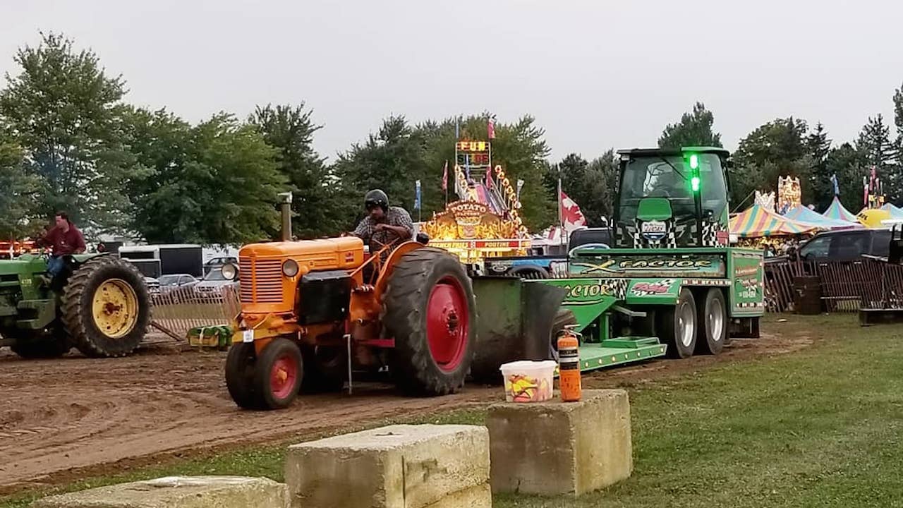 Fergus Fair tractor pull
