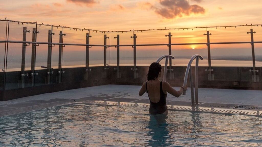 hotel pools