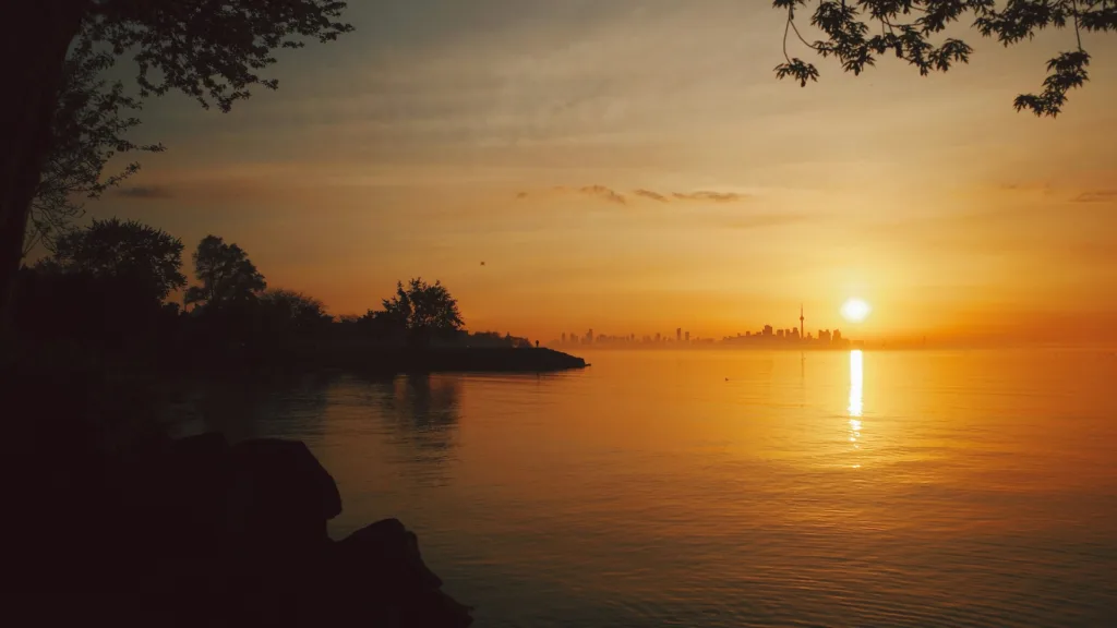 sunset toronto