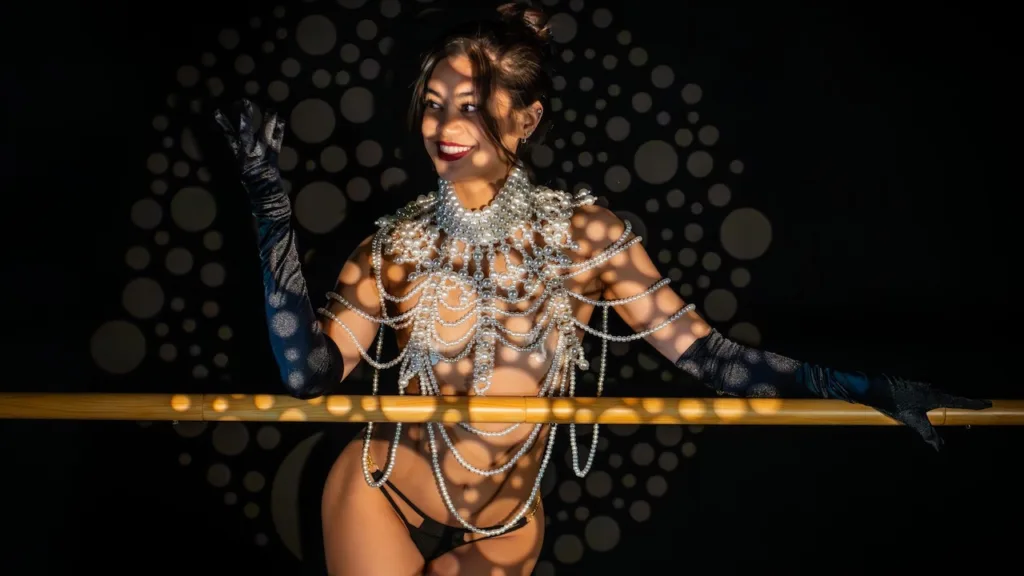 Paris cabaret
