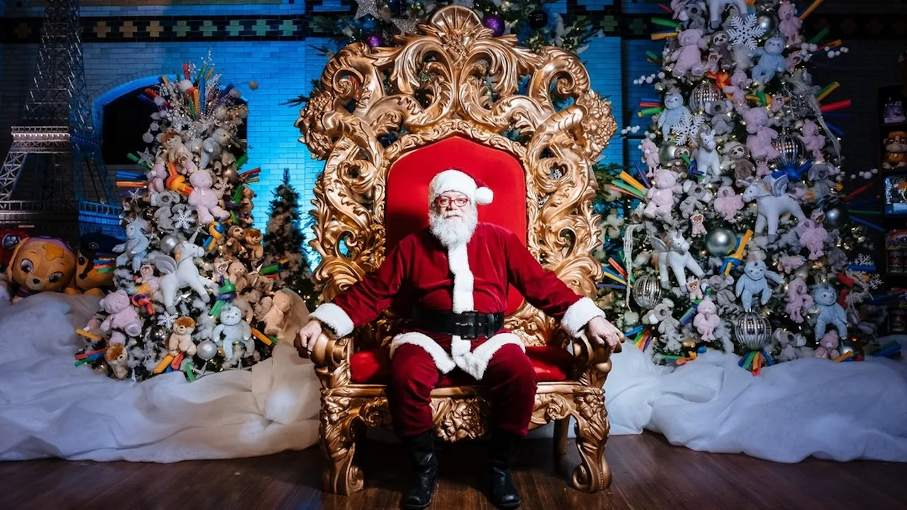casa loma santa