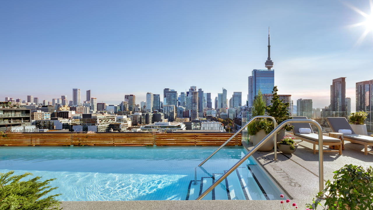 1hotelpool