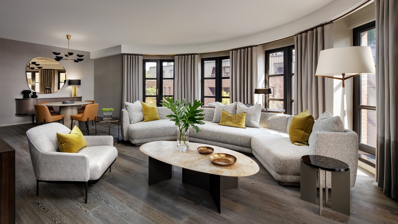 hazeltonhotelsuite