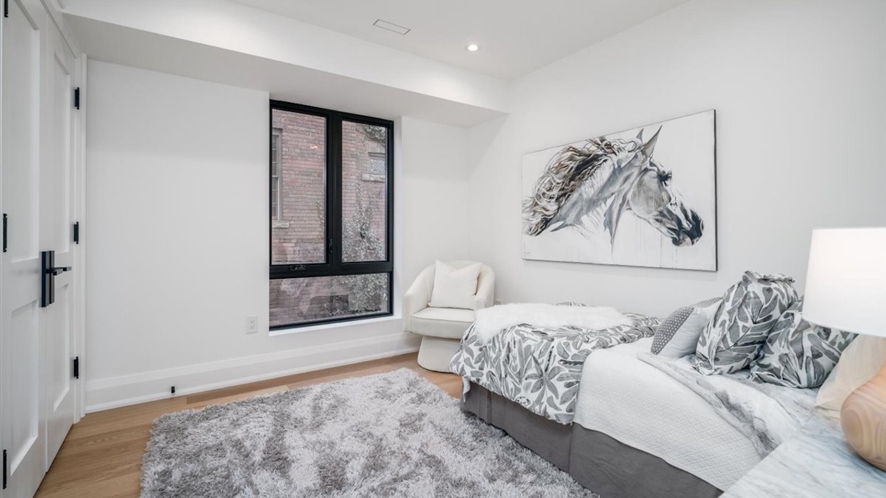 28 3rd bedroom
