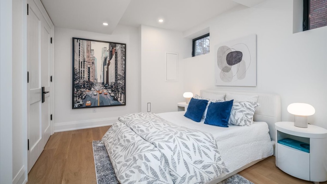 47 basement bedroom
