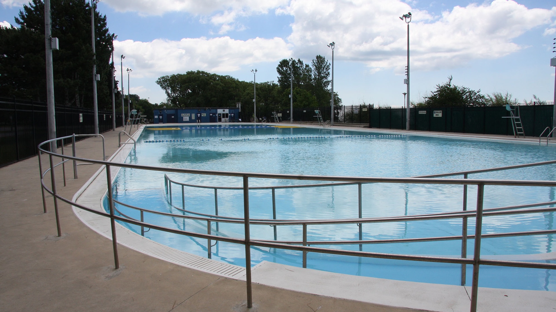 Sunnyside Gus Ryder Outdoor Pool