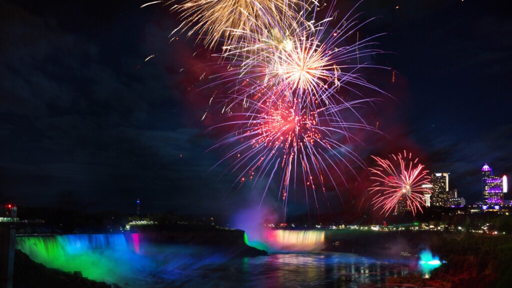 fireworksoverfalls