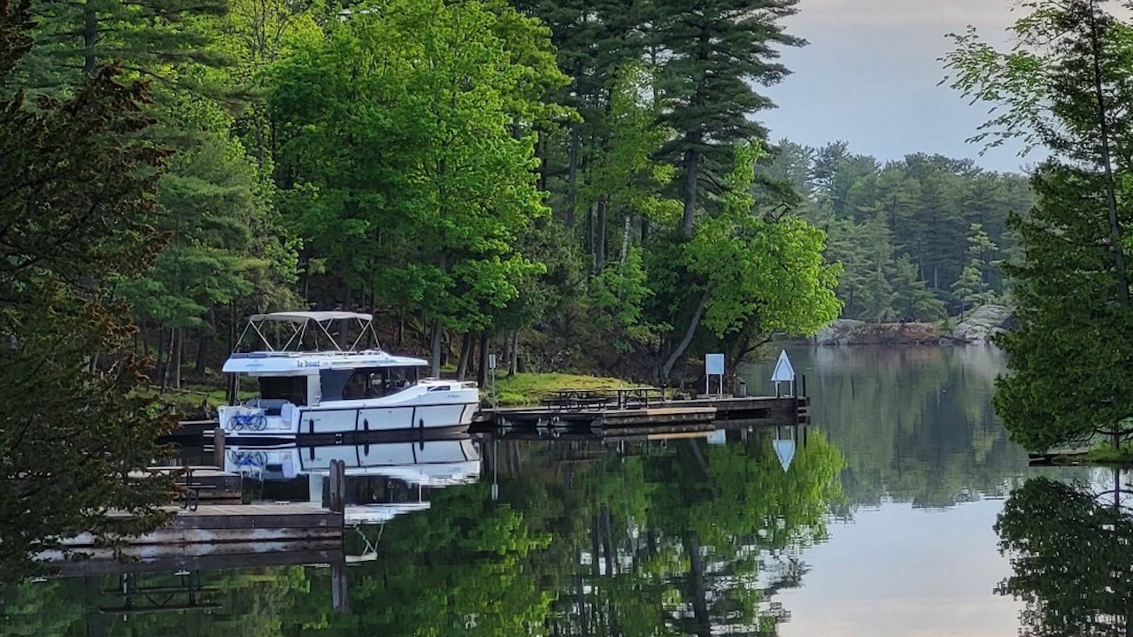 rideaucanalcruise