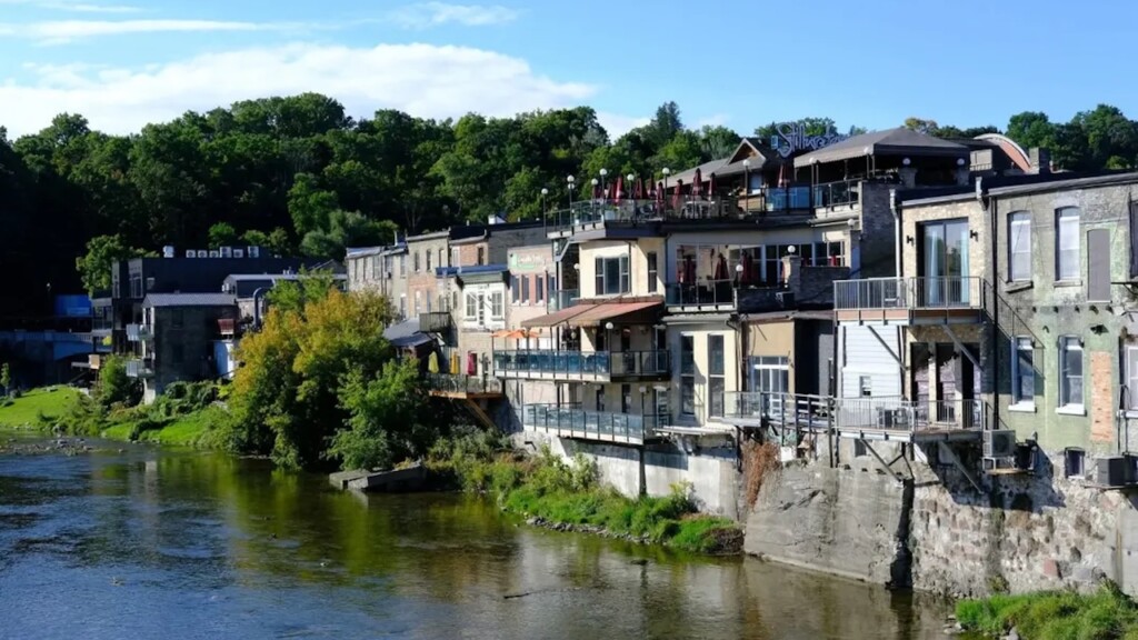 Paris, Ontario