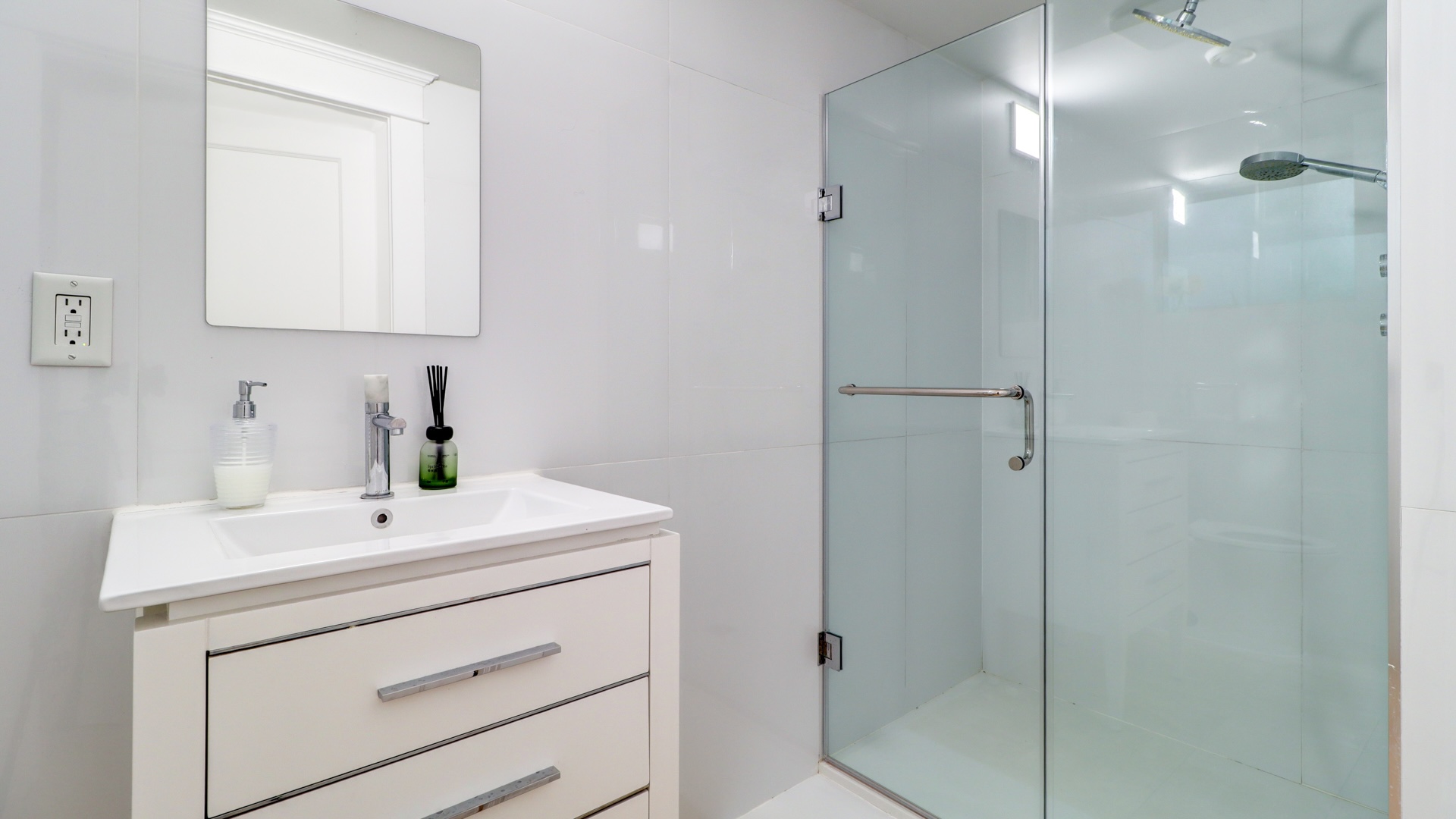 32