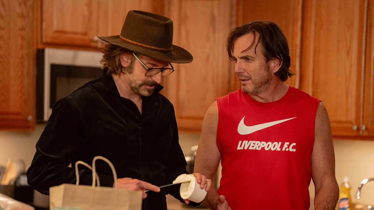 Bradley Cooper and Will Arnett in IS THIS THING ON? Photo by Searchlight Pictures/Jason McDonald, Courtesy of Searchlight Pictures. © 2025 Searchlight Pictures All Rights Reserved.