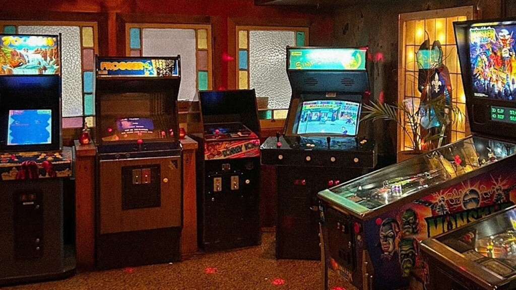 Pinball arcade in Toronto