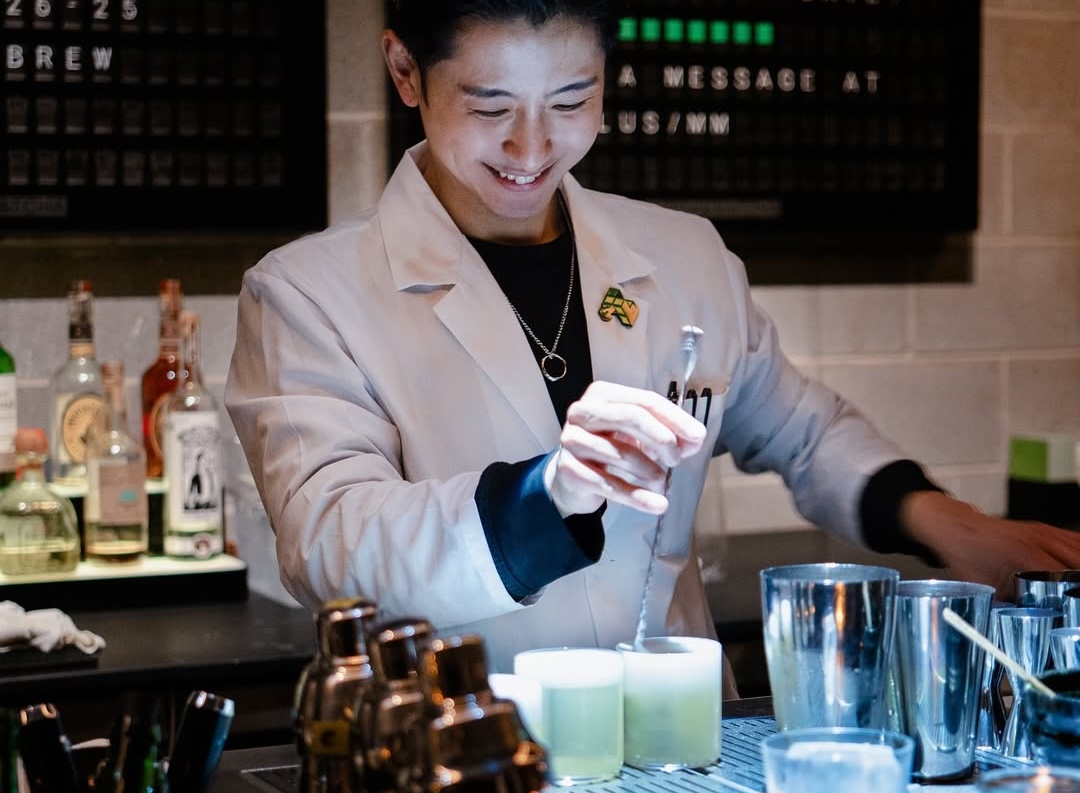  M2 Cocktail Bar