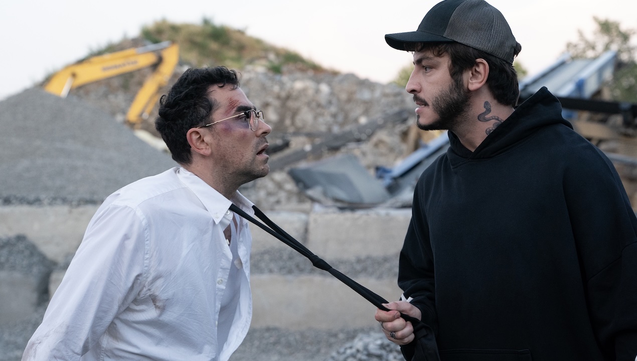Dan Levy as Nicky and Boran Kuzum as Yusuf in 'Big Mistakes' (photo: Spencer Pazer/Netflix © 2025"
