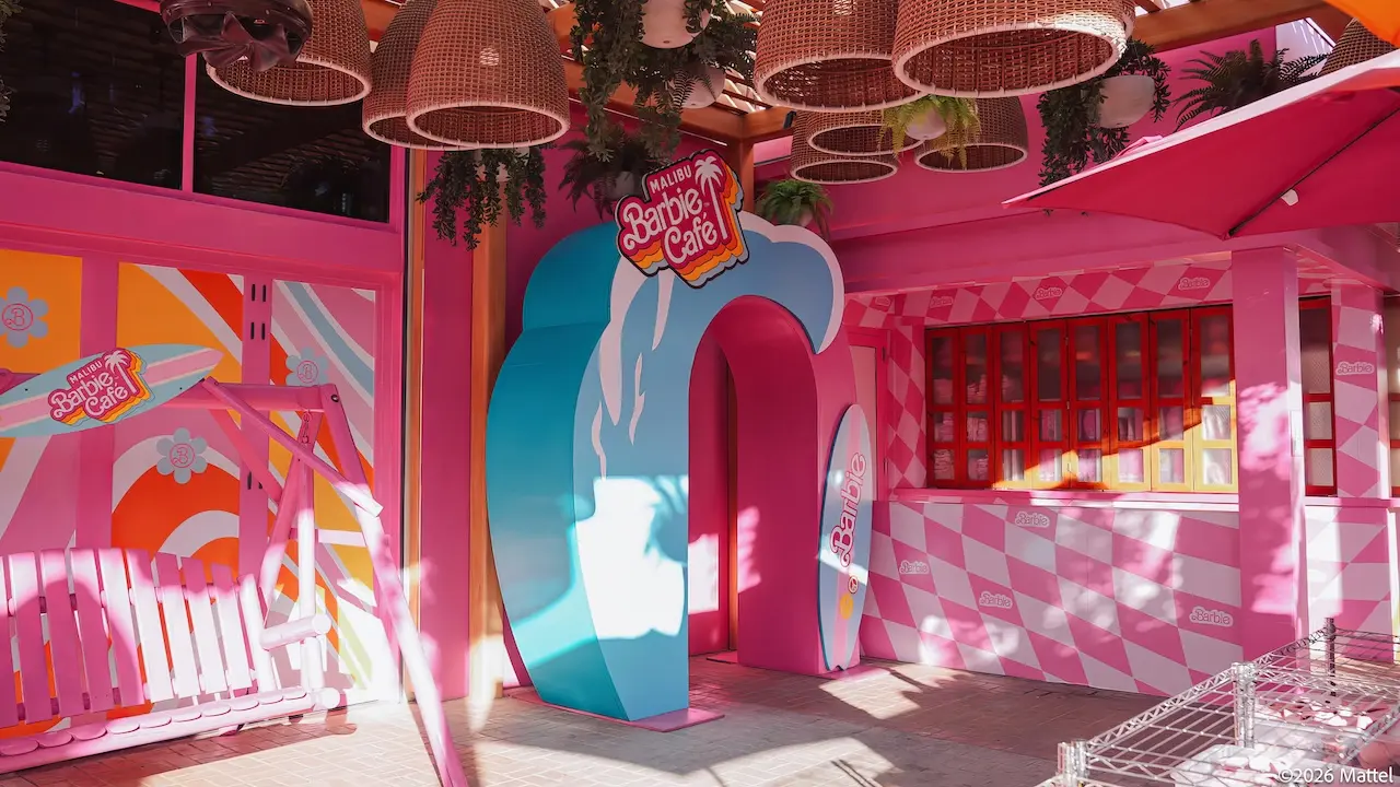 Malibu Barbie Cafe Vegas DSC09650