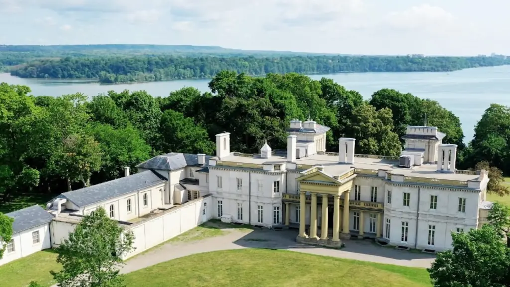 dundurn castle, Hamilton