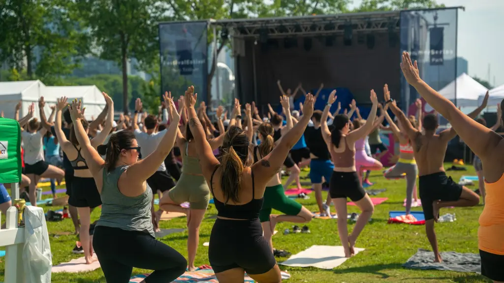 free outoor yoga