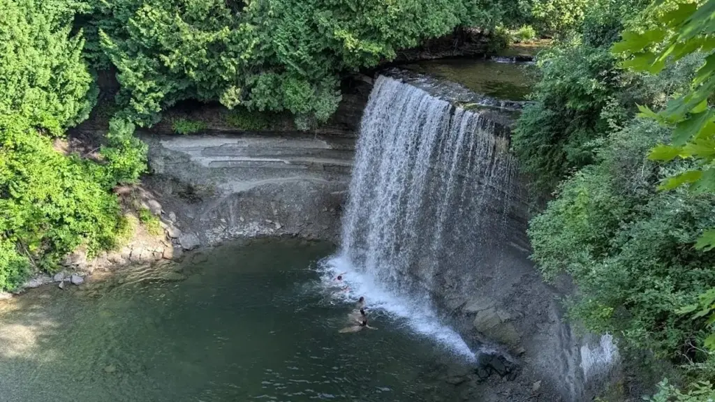 kagawong falls